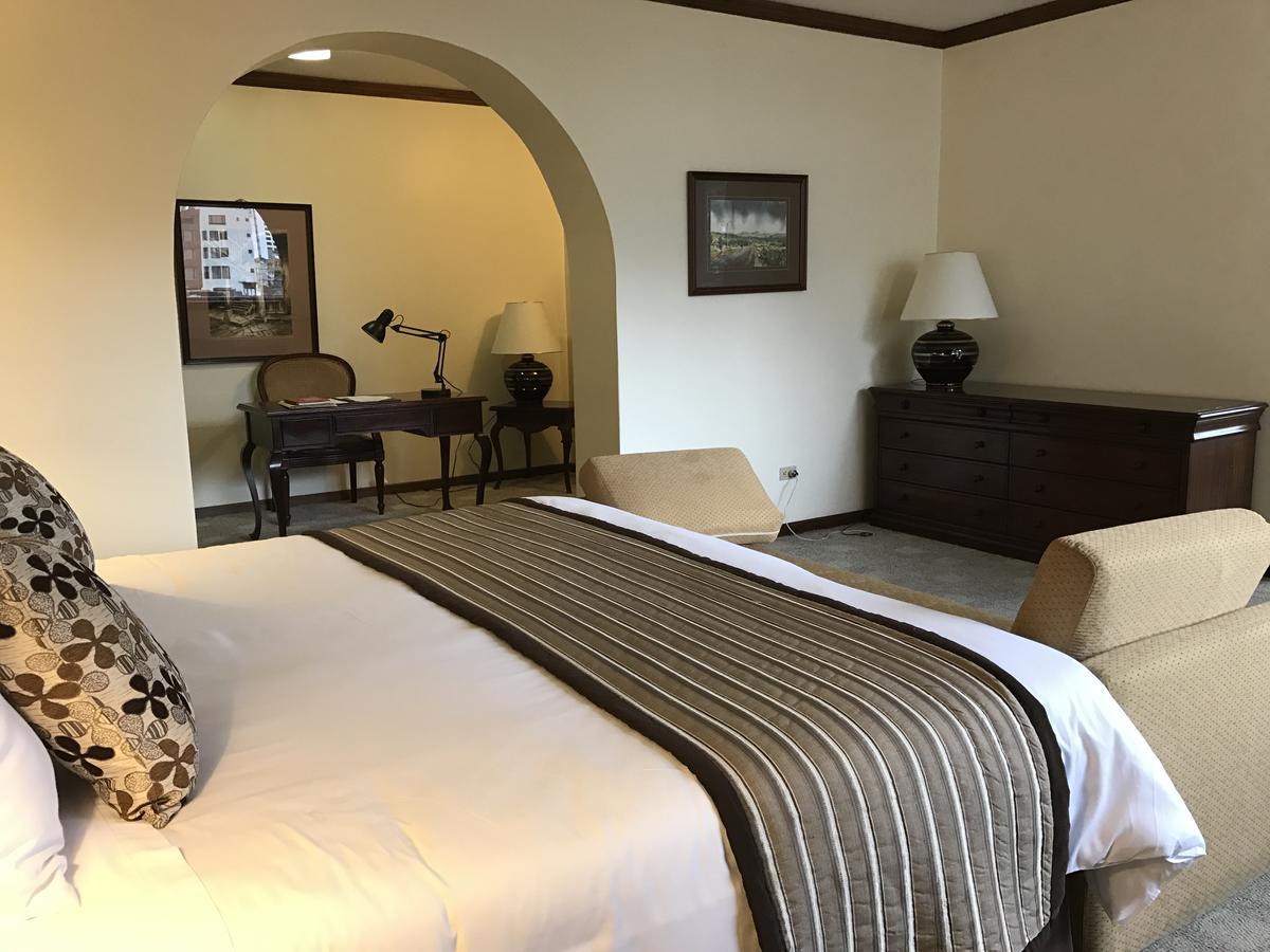 Socialtel Quito Hotell Eksteriør bilde